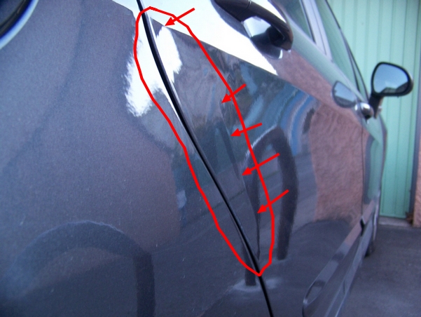 Choc portière ar droite.jpg