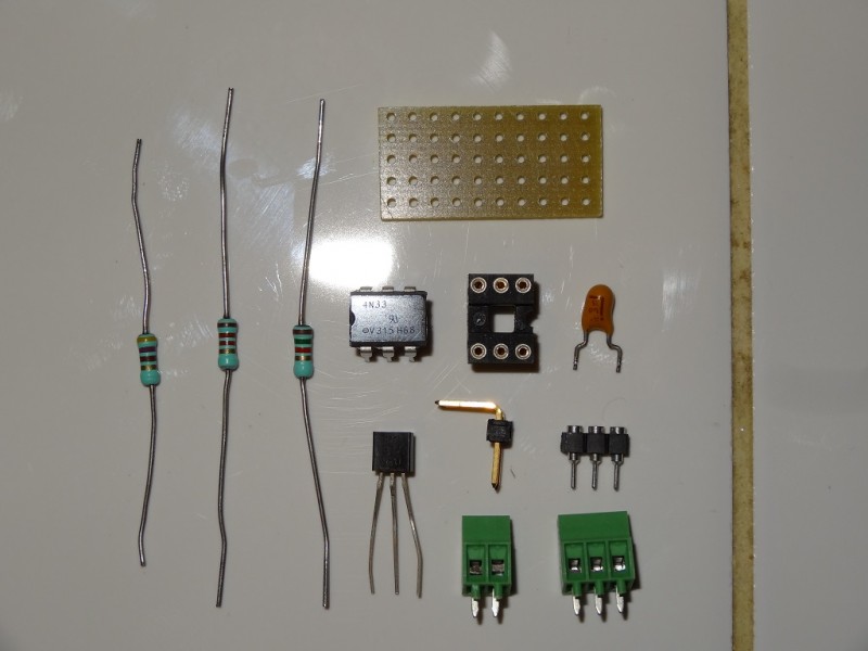 Matériel nécessaire interface 6vdc-12vdc W910R.JPG