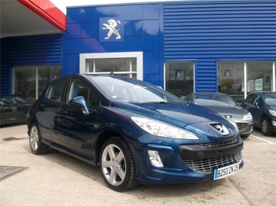 peugeot-308-garage-barbier-dubois-0000132_018022_01_PD.jpg