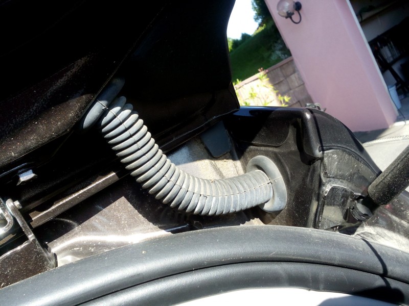 Base - Ouvrant coffre 2.jpg (1.17 Mio) Vu 6911 fois Base - Ouvrant coffre 2.jpg