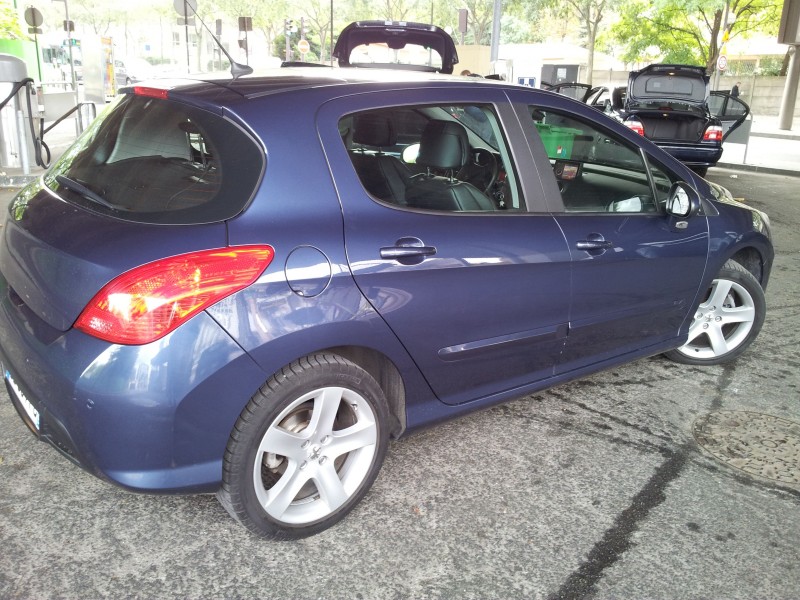 2011-09-07 12.30.42.jpg